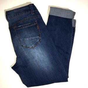 1822 Demin Jeans Size 8 Cropped Medium Wash